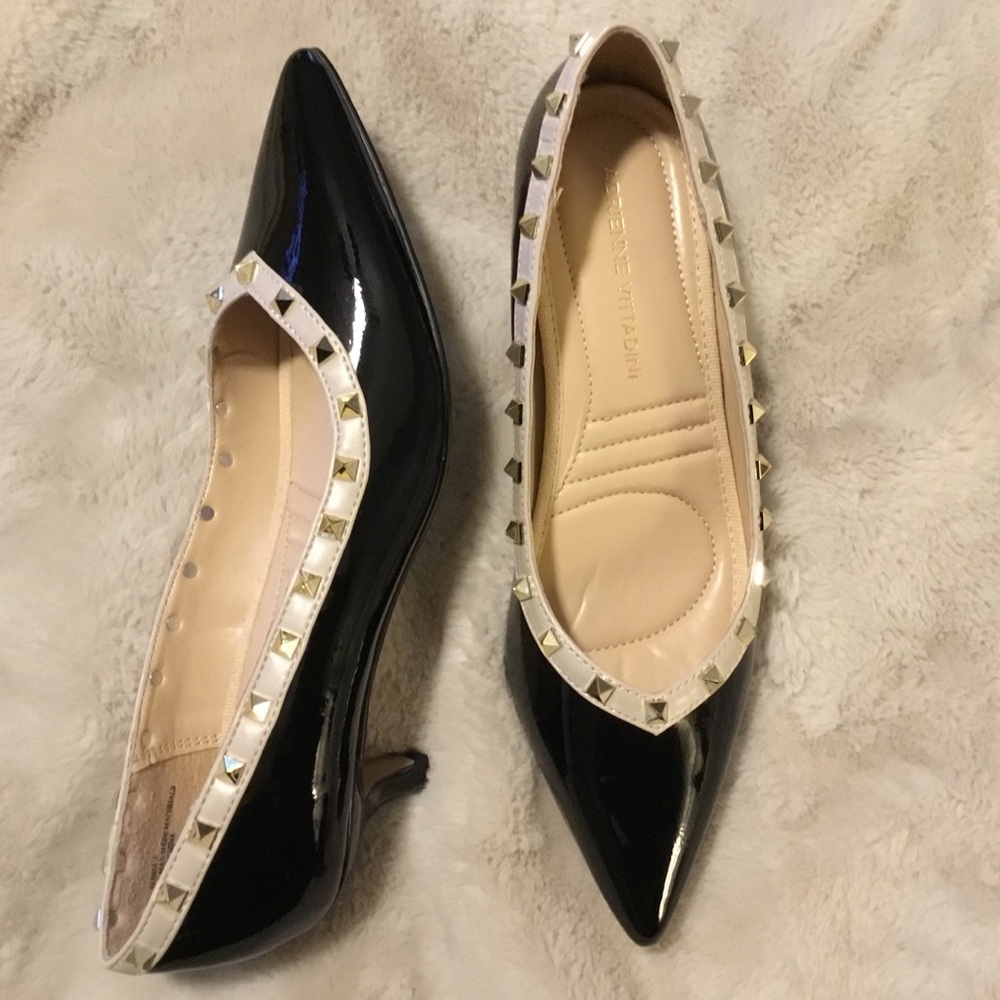 Adrienne Vittadini Seema Black & Cream Patent Studded Pointy Kitten Heels - 6.5